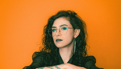 Ben jij emo zonder dat je het weet? 6 vragen om jezelf te ontdekken